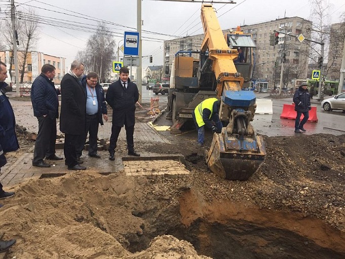 Mann-In-Erde-Geschlocken