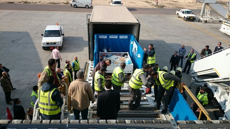 eman-travel-2-exlarge1