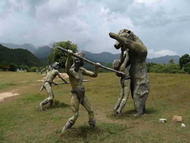 Alt-Mann-In-Eg-Und-Europa1