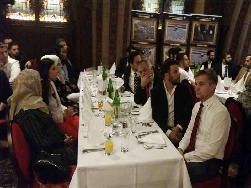 Iftar-Rathaus-2017-12