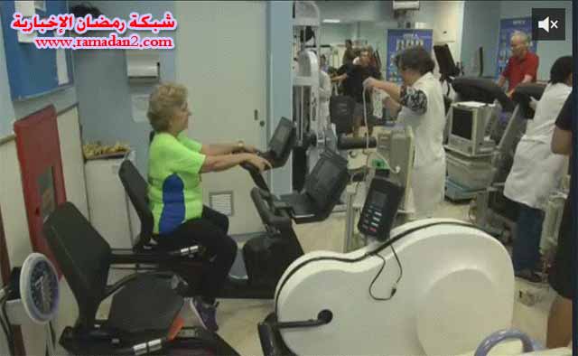 Alt-Frau-Spielt-Im-Olimyad