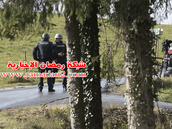 Graz_Mann-schisst-zweiManne