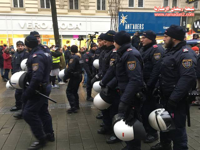 Demo-gegen-Austria-Reig62