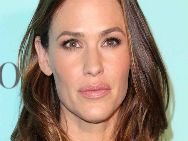 JENNIFER-GARNER4