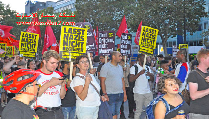 Demo-gegen-Azyel-Poltik-1