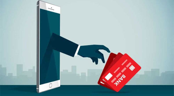 شرطي مزيف” يقتحم منزل مسنة في فيينا: سطو دموي يهز حيًّا راقيًا